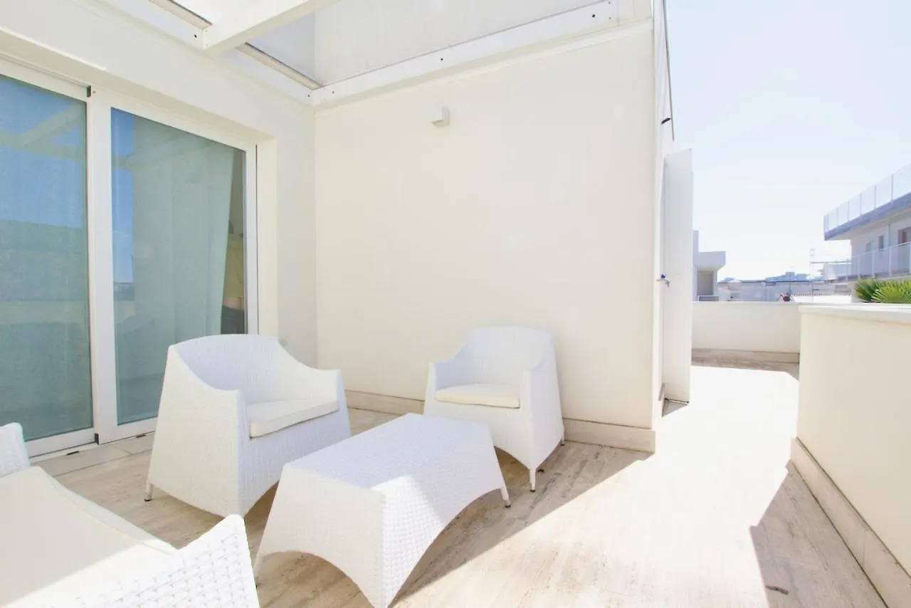 Wave Resort - Home Immobiliare Lido di Jesolo Apartment